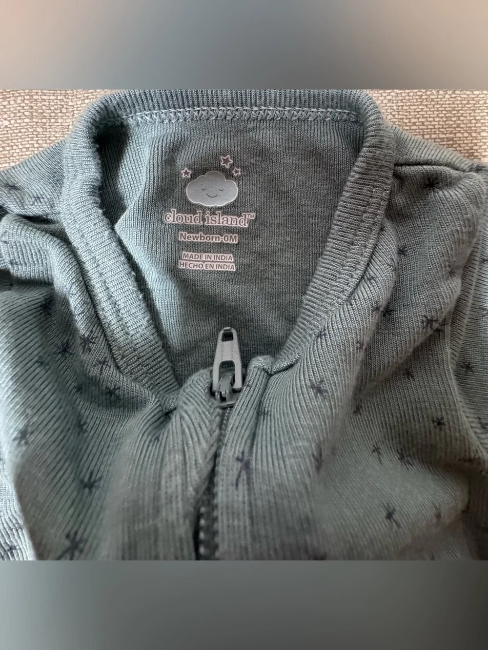 Gerber Baby Bodysuits and Sleepers in Blue, Gray, Navy Newborn-OM